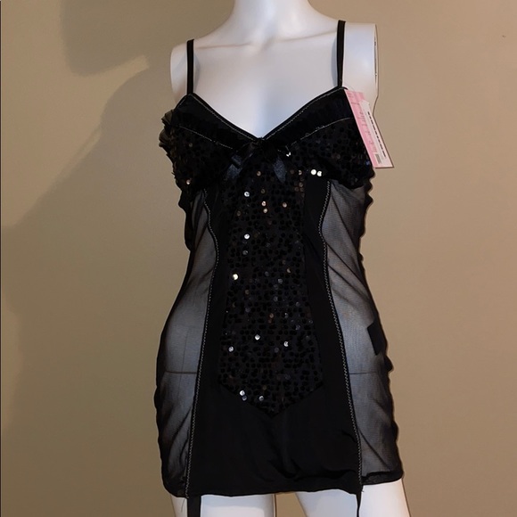 Mesh Ruffle Trimmed Garter - Picture 2 of 7